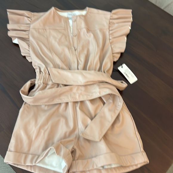 NWT SAYLOR 
Gilda Romper in Rose Quartz - Picture 4 of 6
